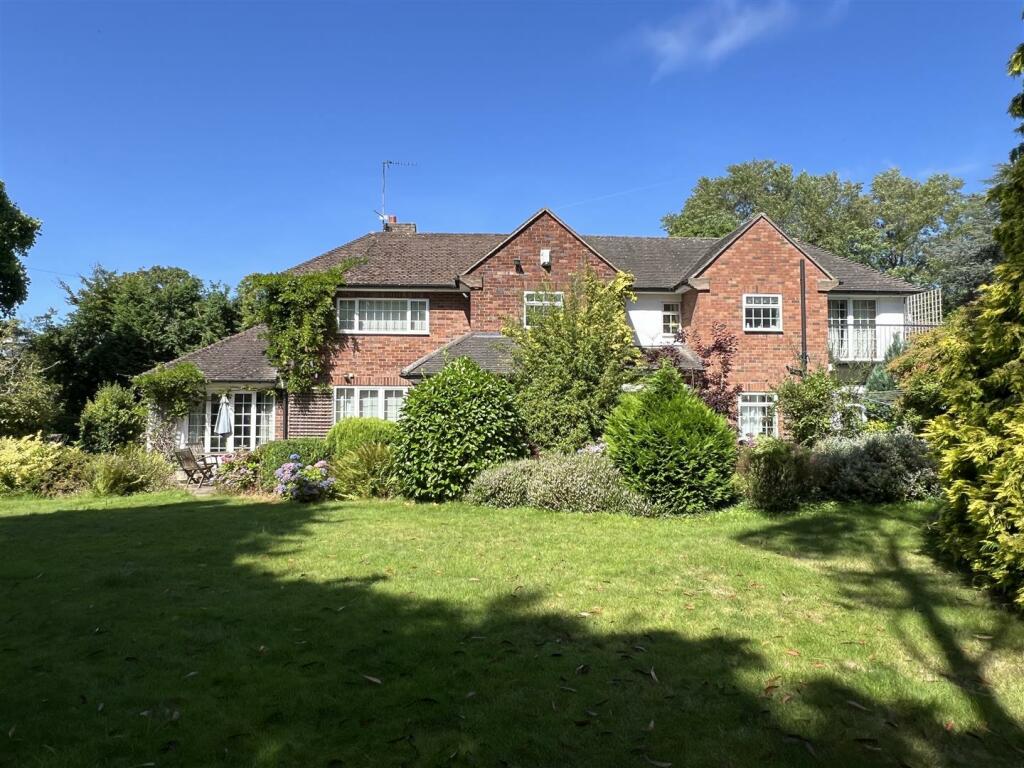 Additional property image - Beech Cottage, Wood Lane, Parkgate, Neston