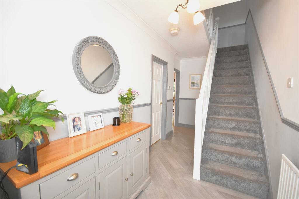 Additional property image - Neston Road, Willaston, Neston