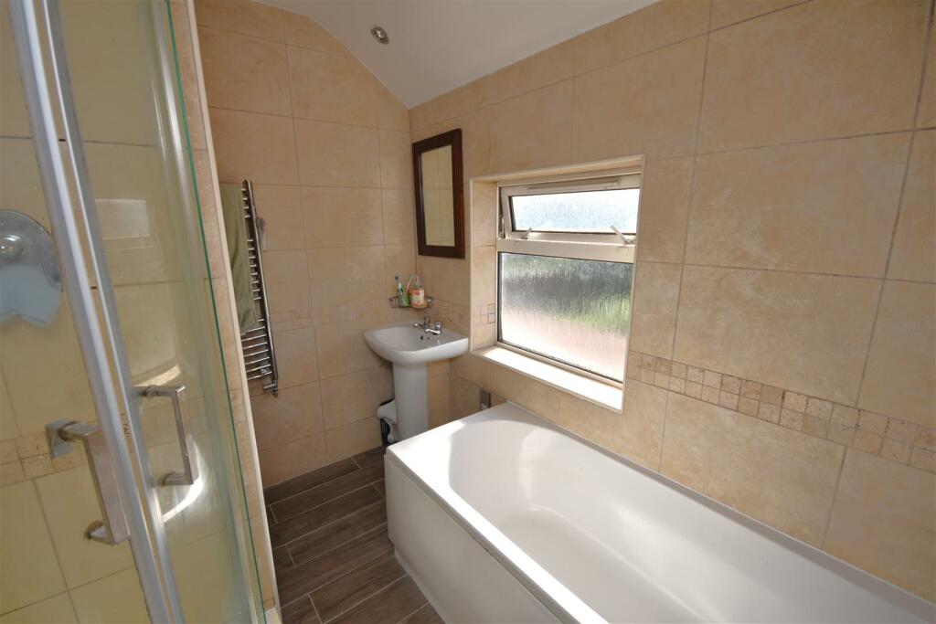 Additional property image - Talbot Avenue, Little Neston