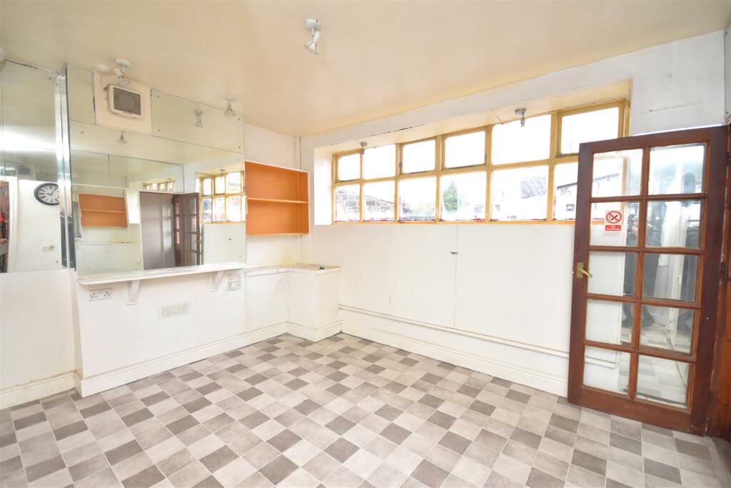 Additional property image - Liverpool Road, Neston, Cheshire