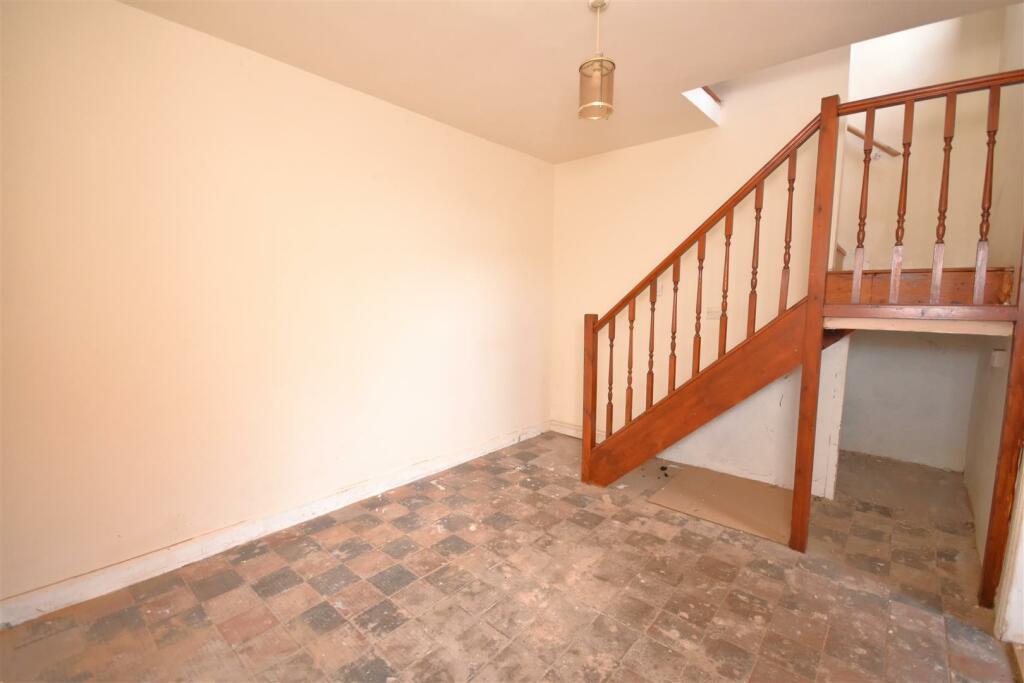 Additional property image - Liverpool Road, Neston, Cheshire