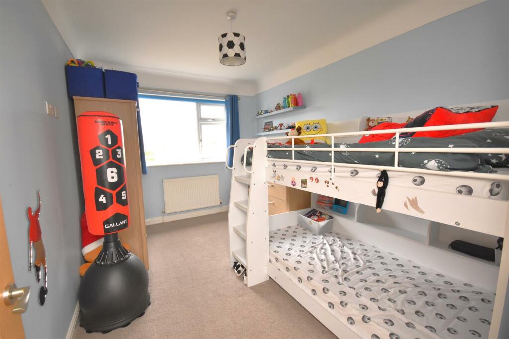 Additional property image - Woodfall Close, Little Neston