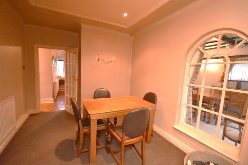 Additional property image - Dunstan Lane, Burton, Neston