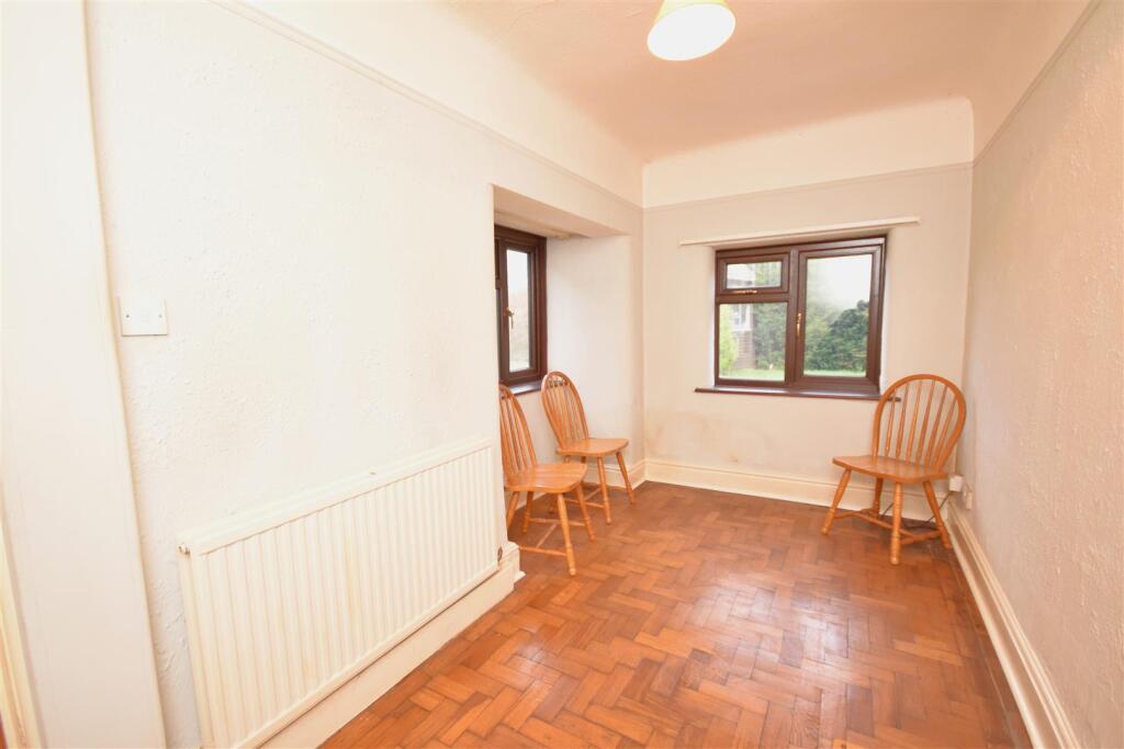 Additional property image - Dunstan Lane, Burton, Neston