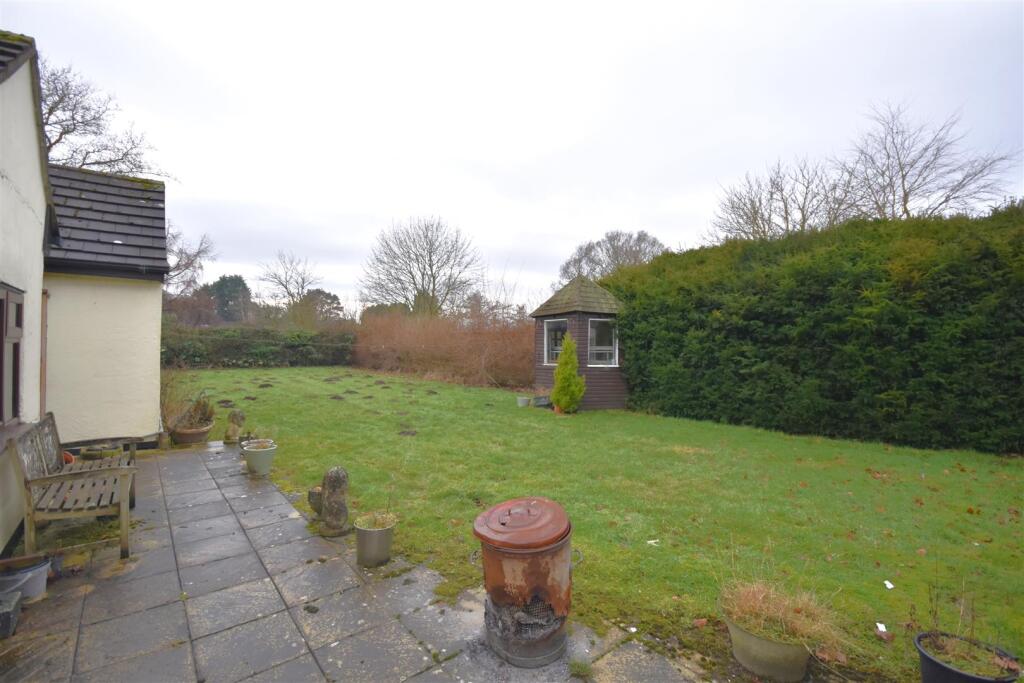 Additional property image - Dunstan Lane, Burton, Neston