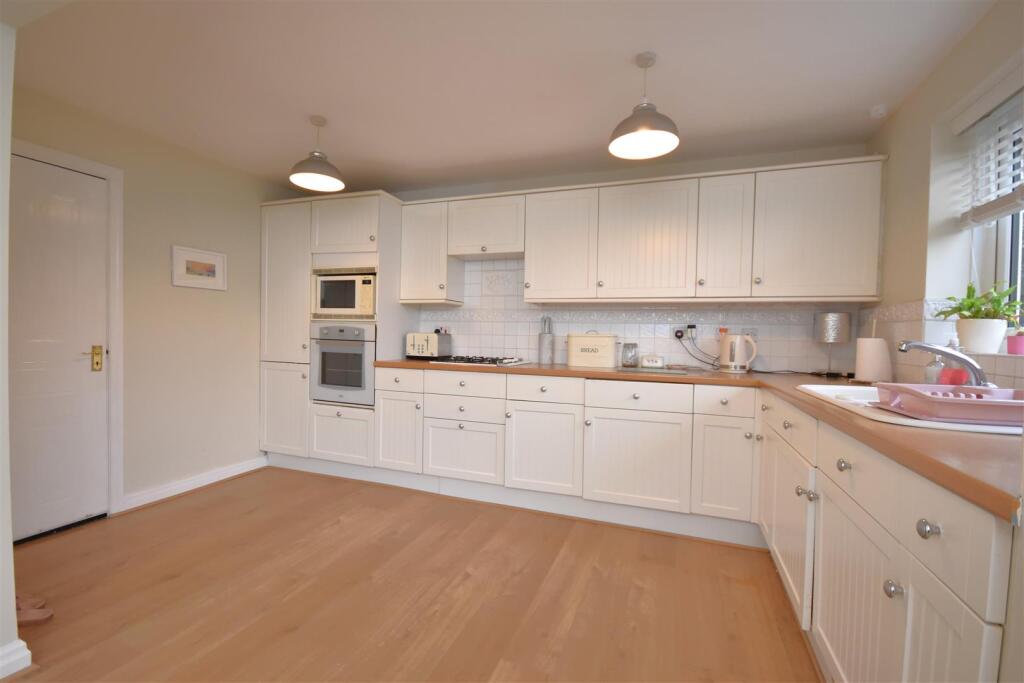 Additional property image - Ashtree Farm Court, Willaston, Neston