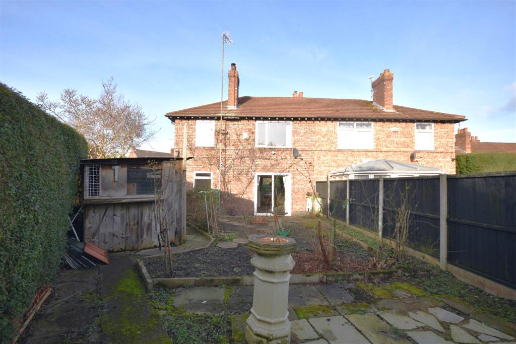 Additional property image - Raby Gardens, Neston