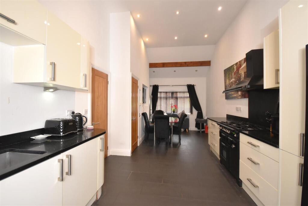 Property image - Burton Road, Little Neston, Neston