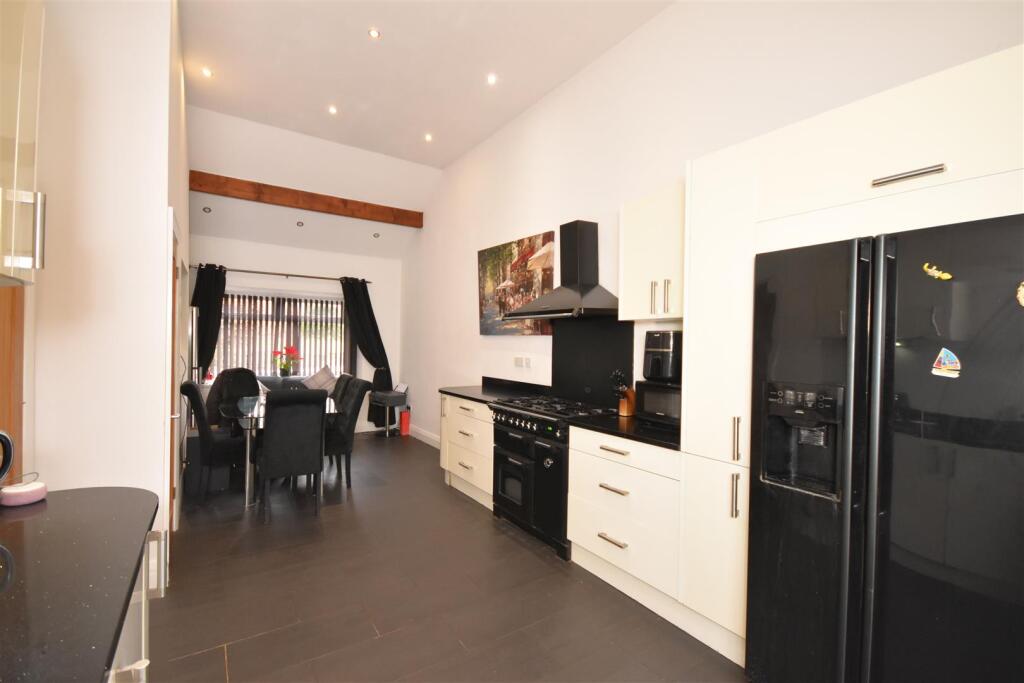 Additional property image - Burton Road, Little Neston, Neston