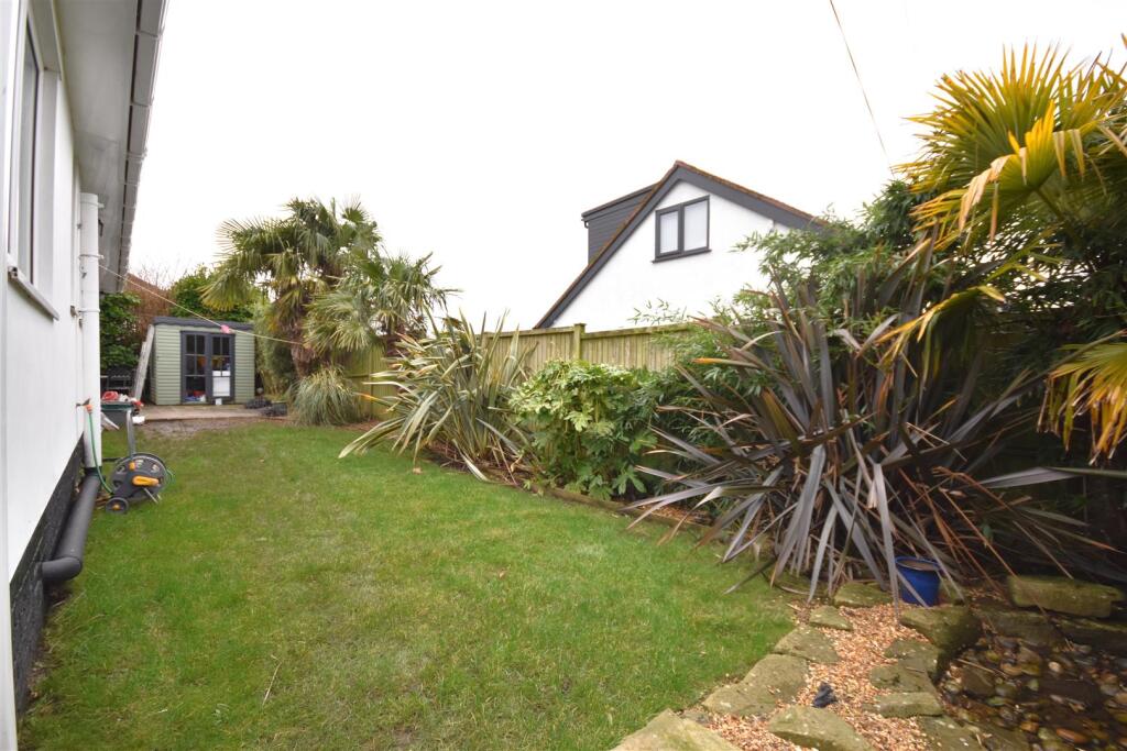Additional property image - Burton Road, Little Neston, Neston