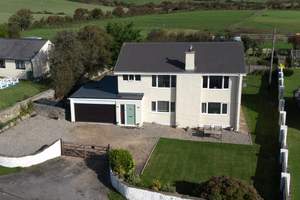 5 bedroom detached house for sale in Malltraeth, LL62