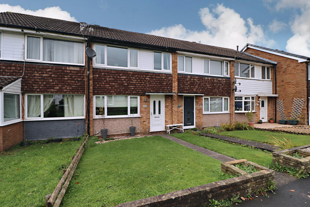 3 bedroom terraced house for sale in Dawlish Close, Blackburn, BB2