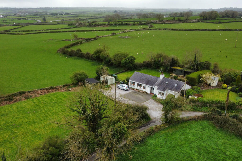 4 bedroom detached bungalow for sale in Llanbedrgoch, Anglesey, LL76