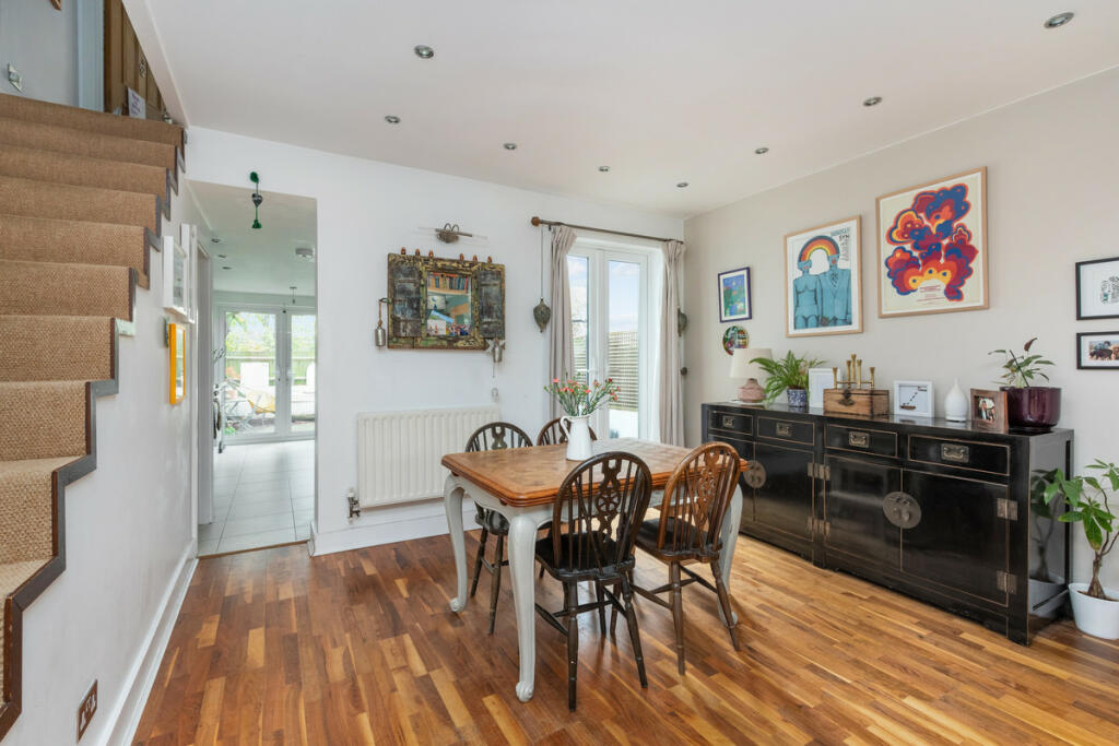 Additional property image - Stoneham Road, Hove, BN3