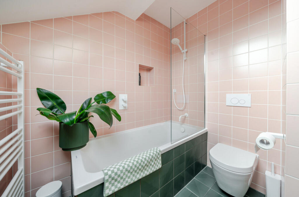 Additional property image - Eaton Place, Brighton, BN2
