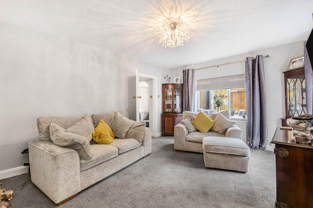 Additional property image - Sunnybank, Warlingham, CR6
