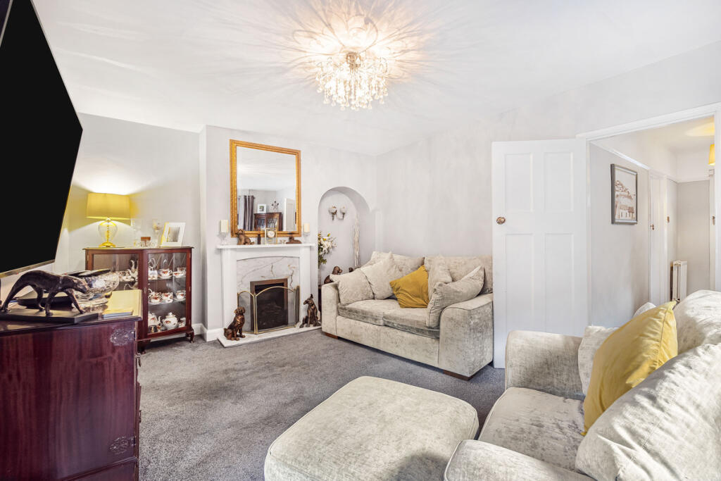 Additional property image - Sunnybank, Warlingham, CR6