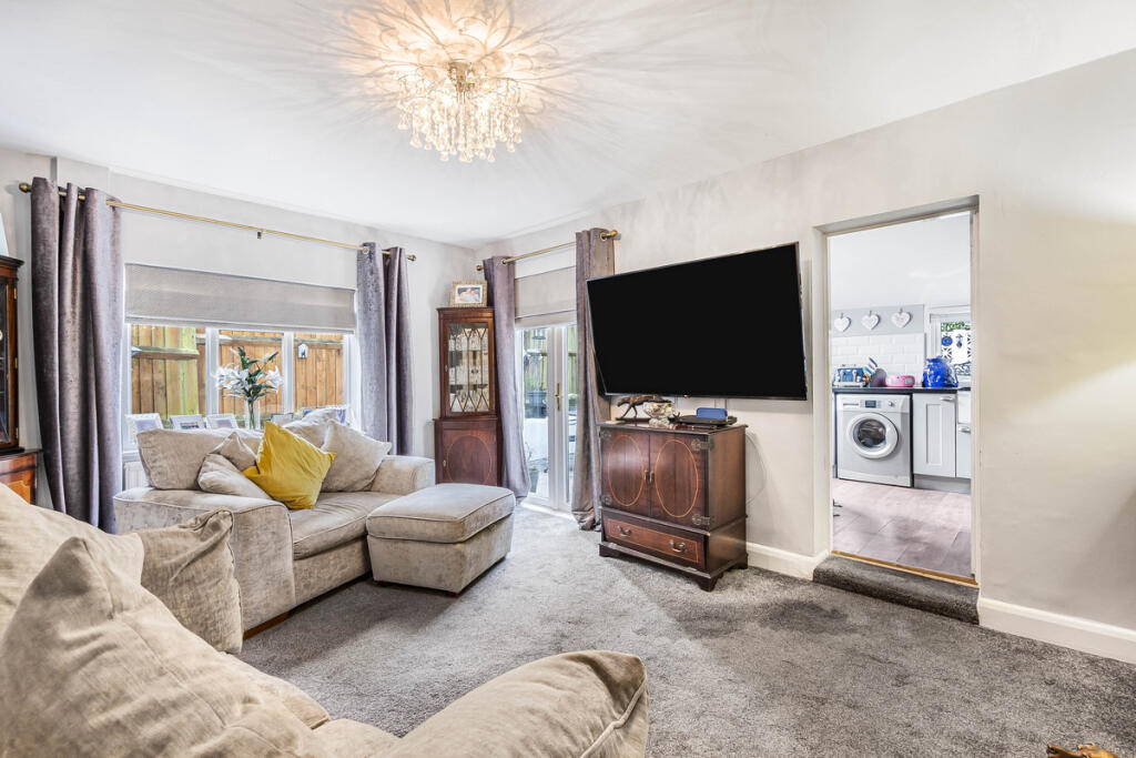 Additional property image - Sunnybank, Warlingham, CR6