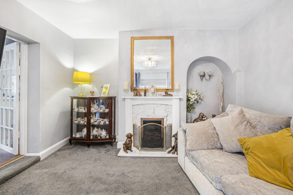 Additional property image - Sunnybank, Warlingham, CR6