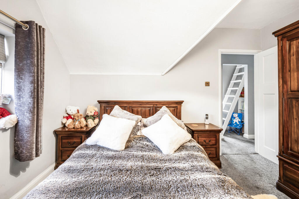 Additional property image - Sunnybank, Warlingham, CR6