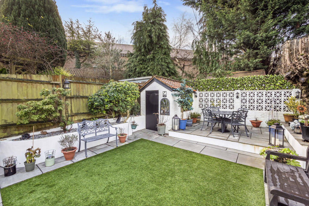 Additional property image - Sunnybank, Warlingham, CR6