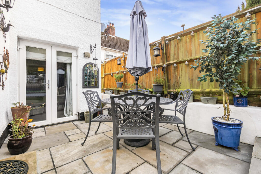 Additional property image - Sunnybank, Warlingham, CR6