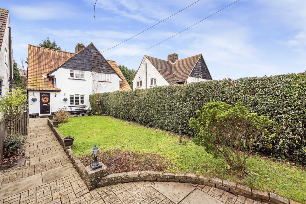 Additional property image - Sunnybank, Warlingham, CR6