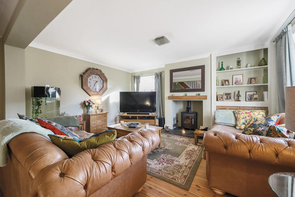 Additional property image - Woodend Road, Bristol, BS36