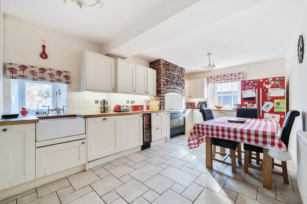 Additional property image - Woodend Road, Bristol, BS36