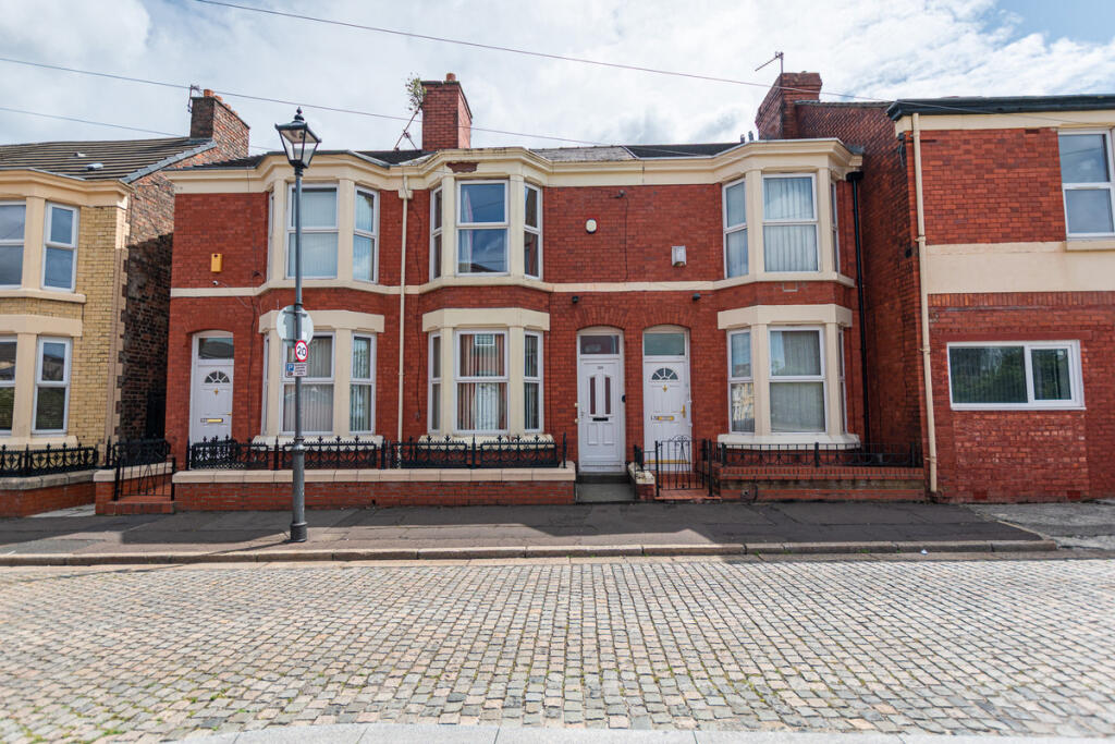 Victorian House Old Swan