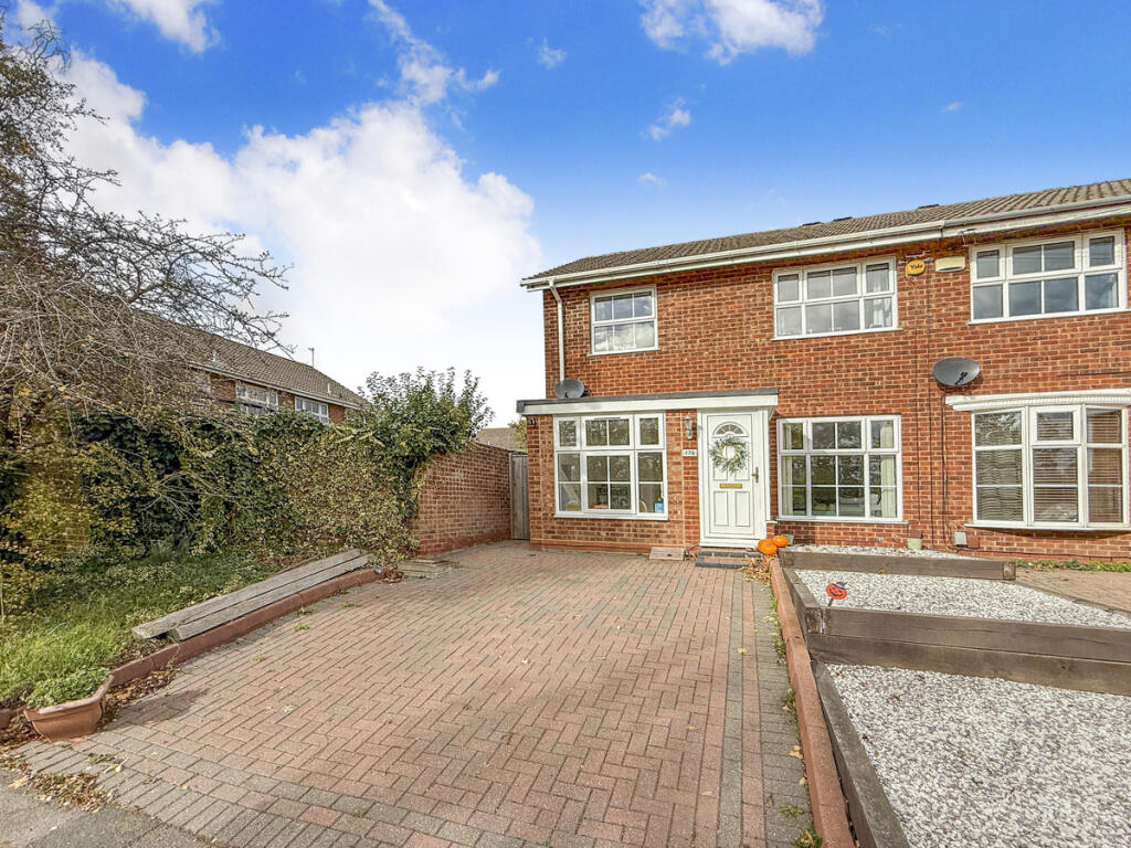Main image of property: Colemans Moor Road, Reading, RG5