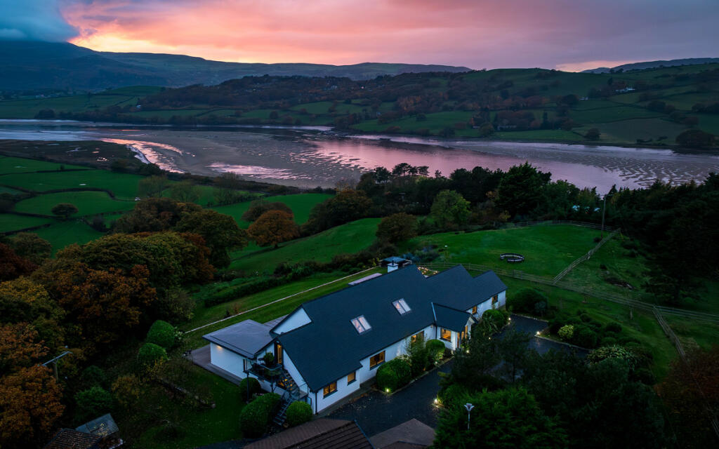 Main image of property: Piper's Hill, Glan Conwy, LL28