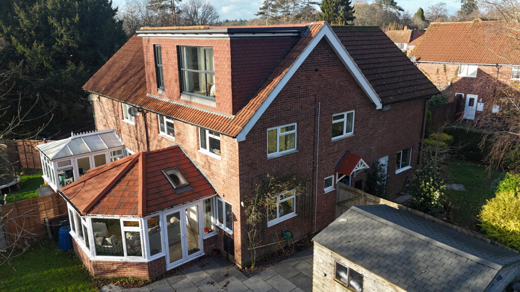 Main image of property: Durrants Gardens, Rowlands Castle, PO9