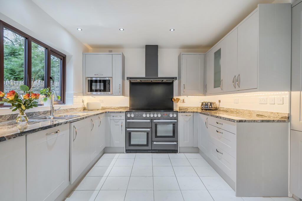 Main image of property: Westerleigh Road, Bristol, BS16