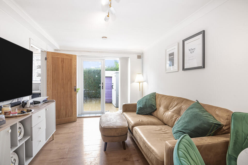 Main image of property: Allnutts Road, Epping, CM16