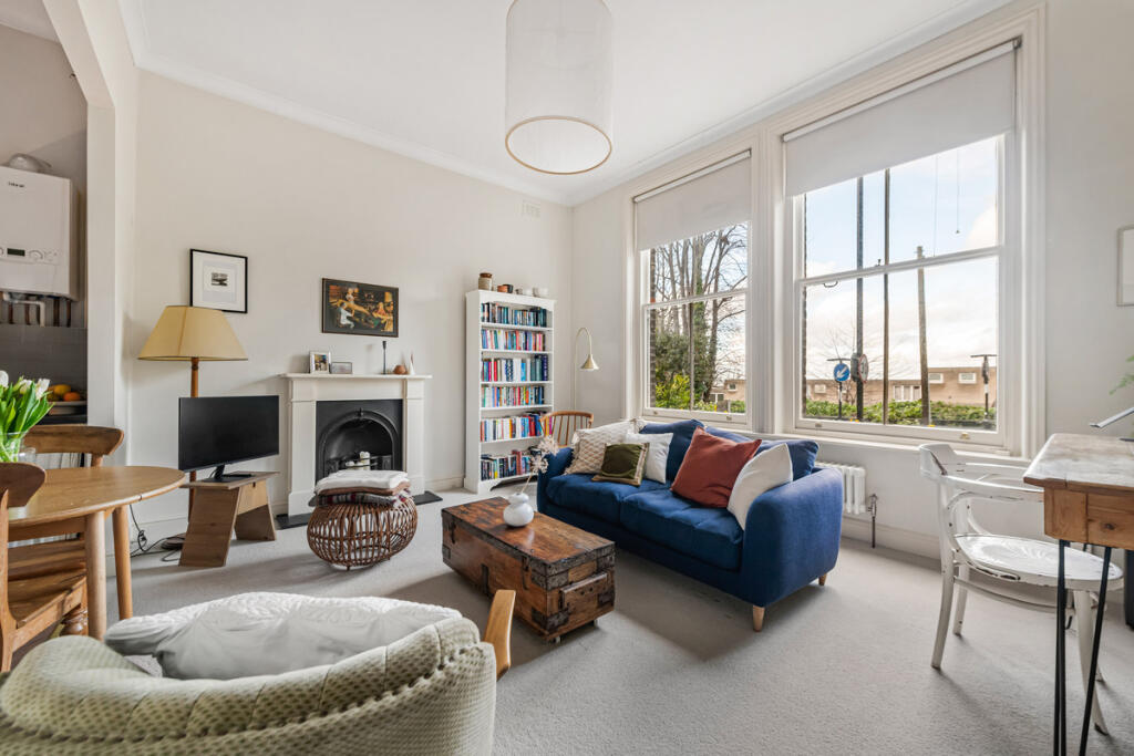 Main image of property: Central Hill, London, SE19