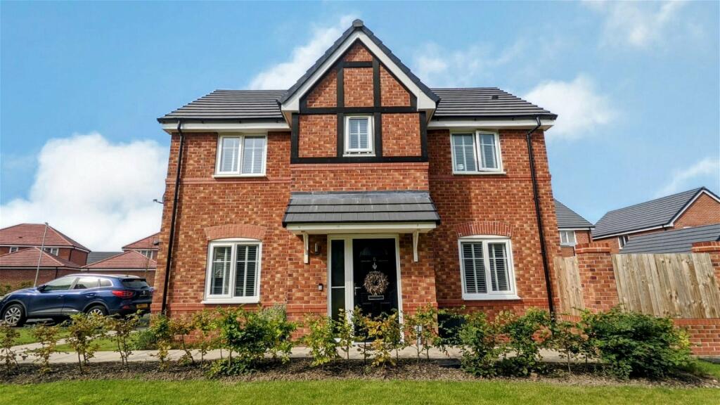 3 bedroom detached house for sale in Oxhill Road, Skelmersdale, WN8 6HS