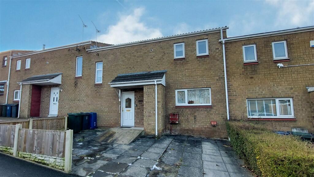 3 bedroom terraced house for sale in Yewdale, Skelmersdale, WN8 6ES, WN8