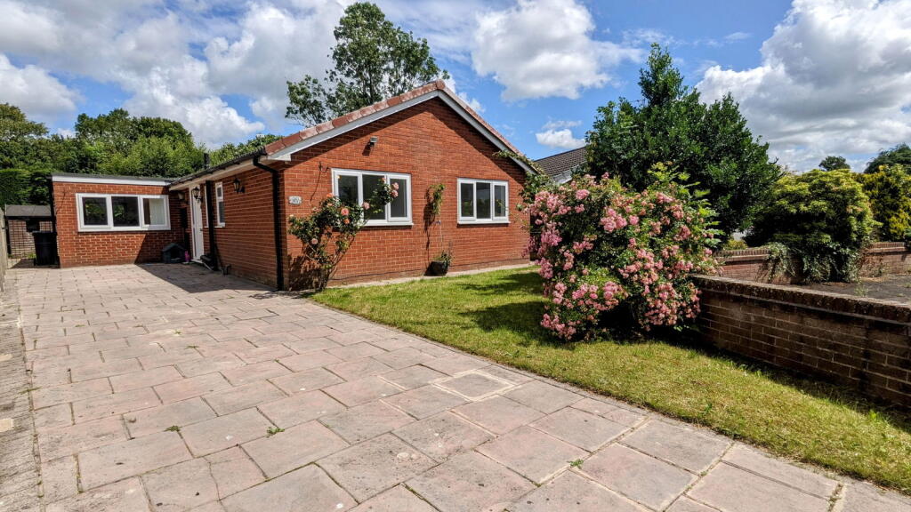 Main image of property: Delamere Road, Skelmersdale, WN8 8RL