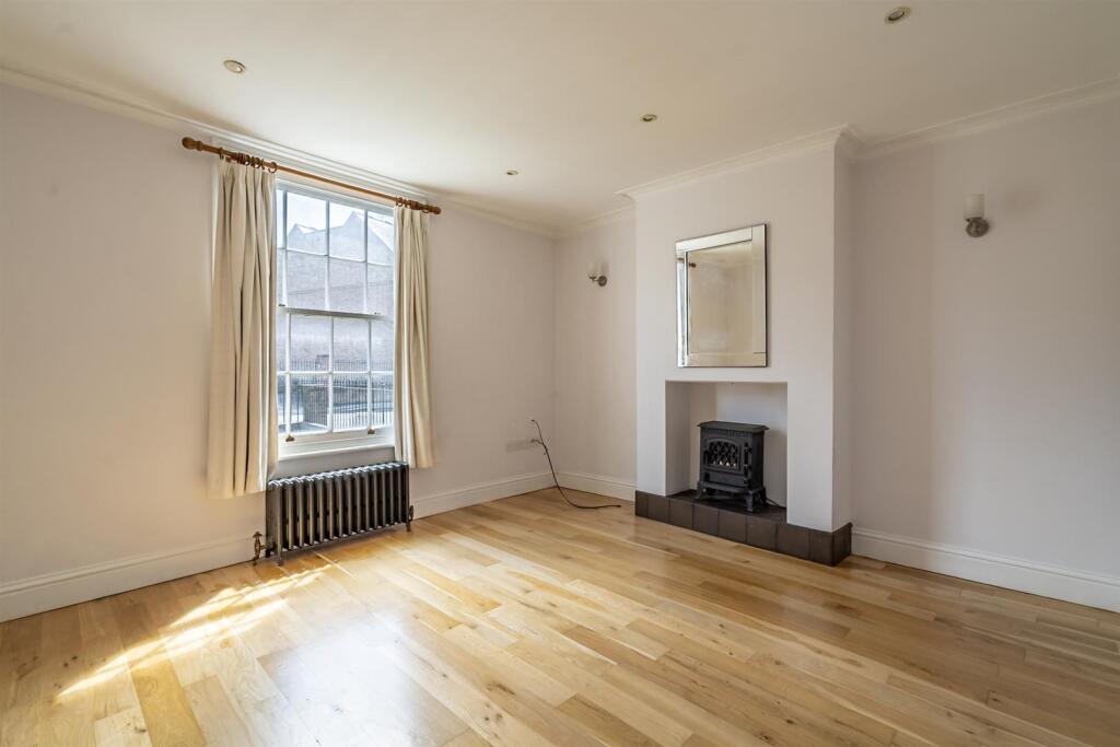 Main image of property: Holgate Road, York