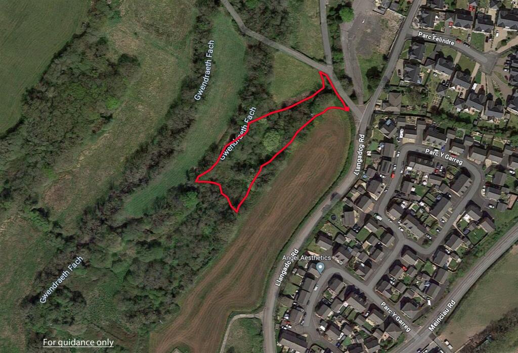 Land for sale in Llangadog Road, Mynnyddygarreg, Kidwelly, SA17