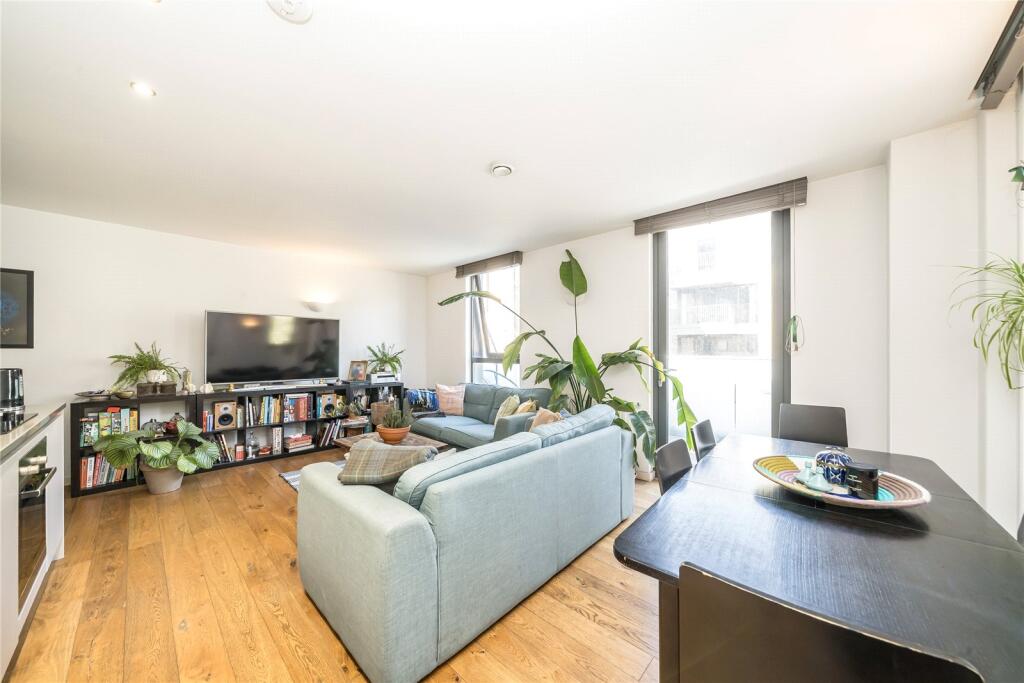 Main image of property: Camberwell New Road, London, SE5
