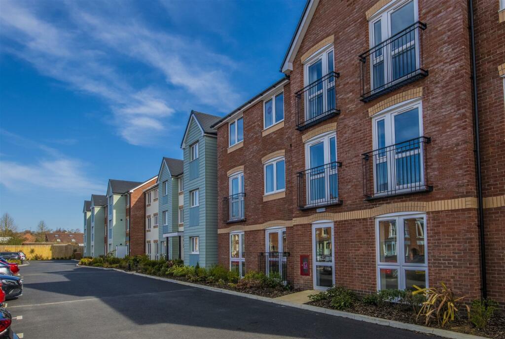 1 bedroom apartment for sale in Clarence Street, Market Harborough, LE16