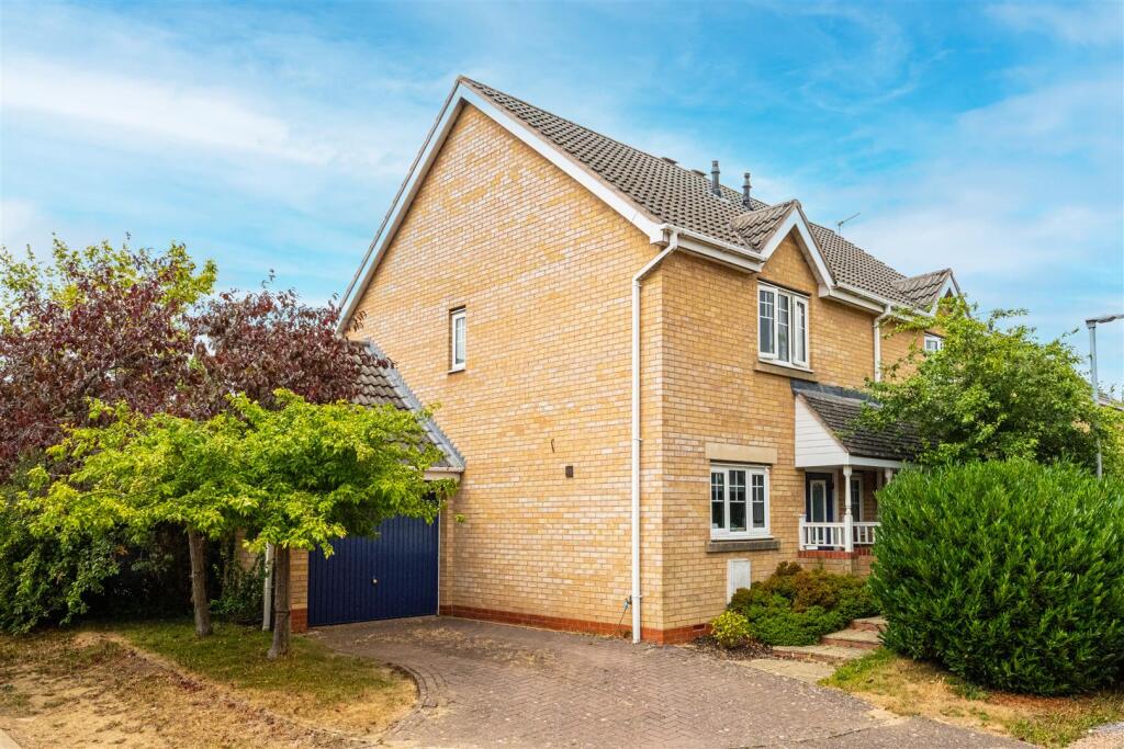 Main image of property: Oakham Close, Desborough, Kettering