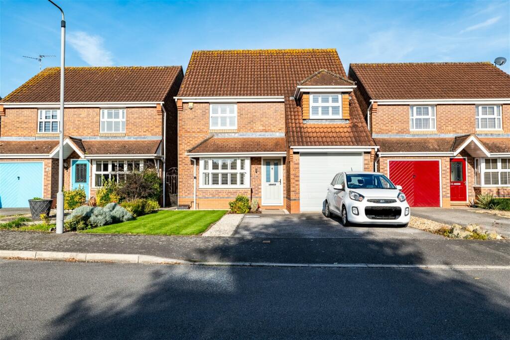 4 bedroom detached house for sale in The Ivies Farndon Road