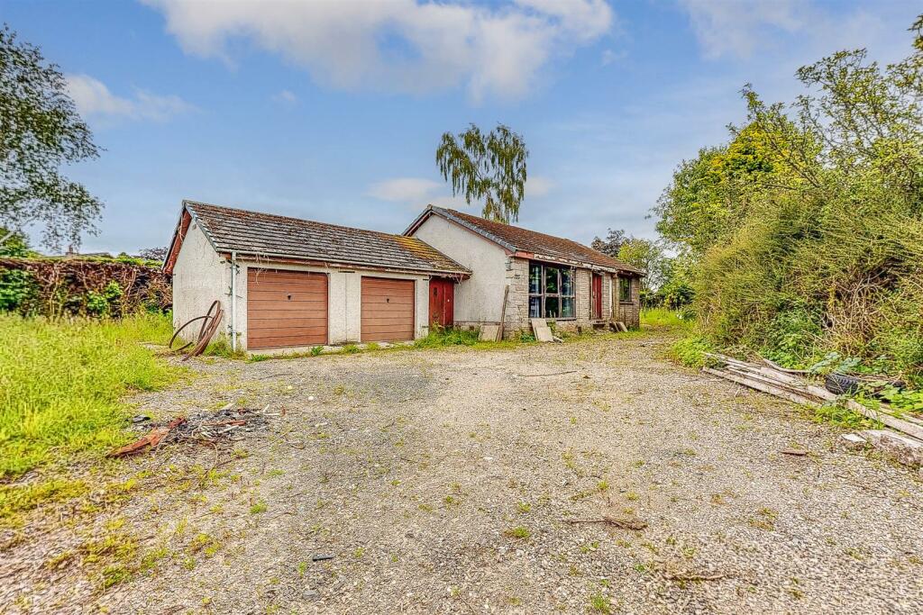 Main image of property: Fraser Avenue, Wolfhill, Perth