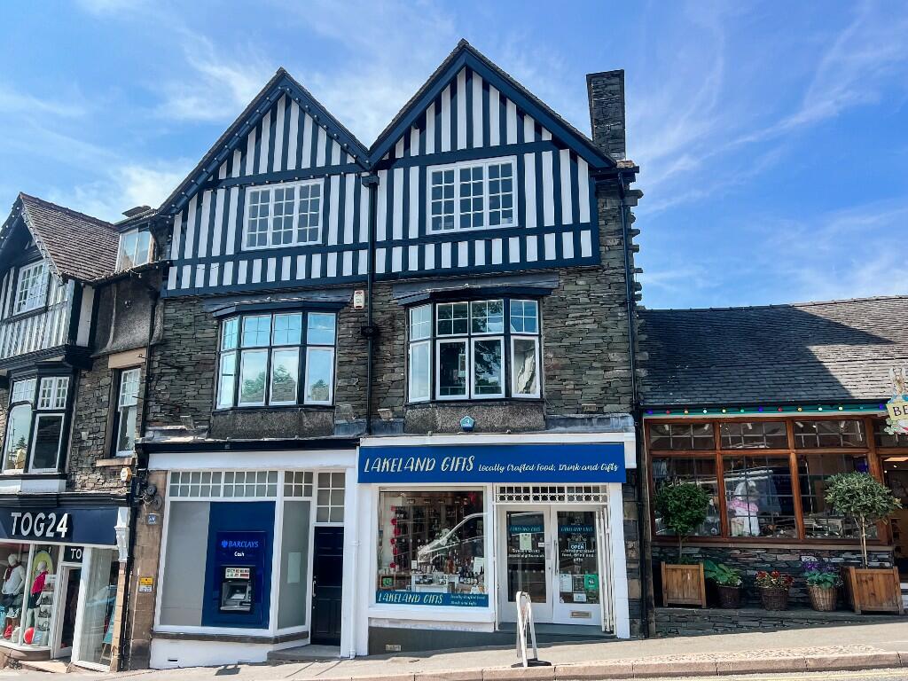 High street retail property to lease in 37 Crag Brow, Bownesson
