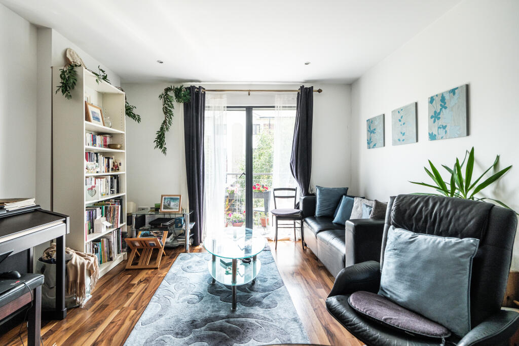 Main image of property: Kings Quarter, Kings Cross, N1