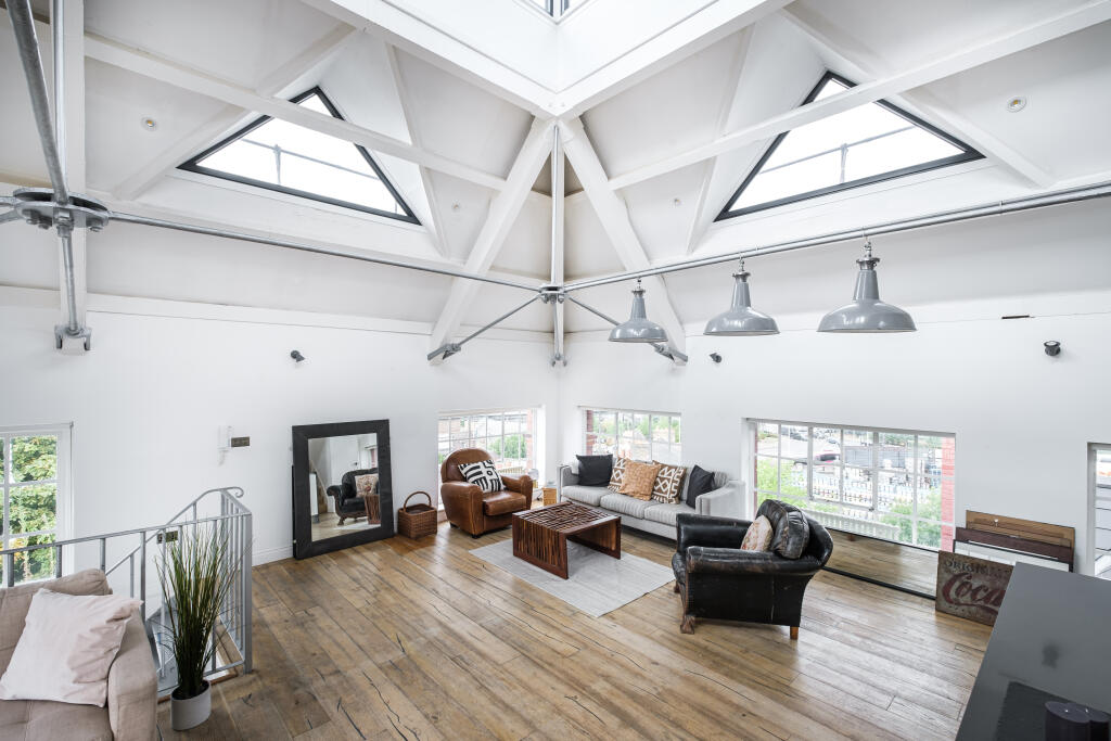 Main image of property: The Water Tower, Lamb Brewery, W4