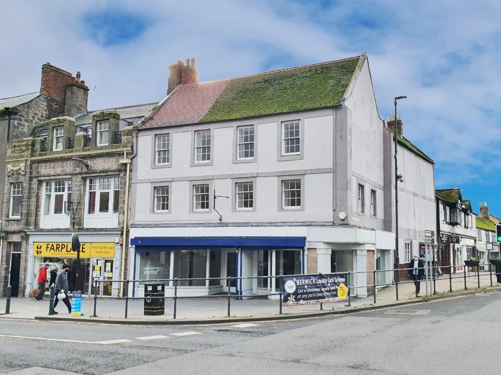 High street retail property to lease in Marygate, BerwickUponTweed, Northumberland, TD15